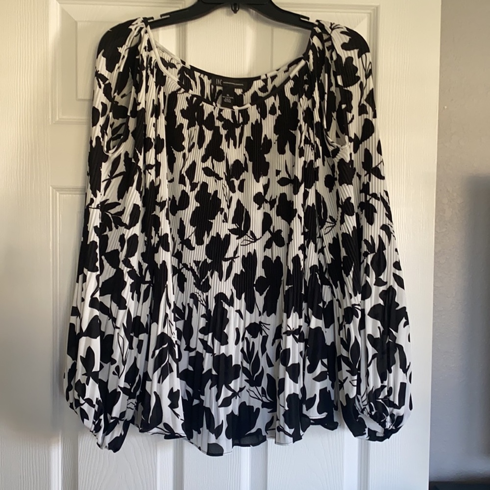 INC Top